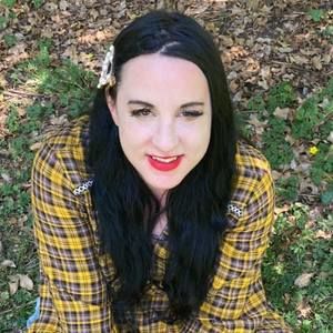 Meet your Posher, Regina